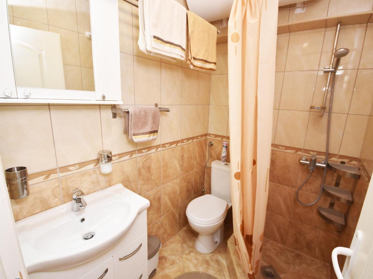 Vila Kula 1830 Apartments ヘルツェグ・ノヴィ エクステリア 写真
